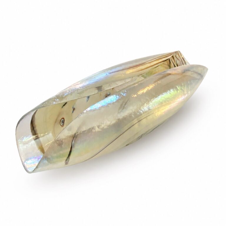 Elongated Murano glass bowl in crystal and ivory with murrine